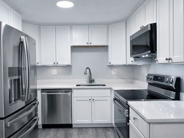 108 Norton Ave, Unit 9, Easton, MA 02375