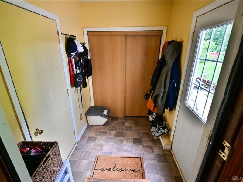 2424 Rockingham Drive, Troy, OH 45373 Photo 11