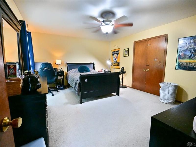 2424 Rockingham Drive, Troy, OH 45373 Photo 13