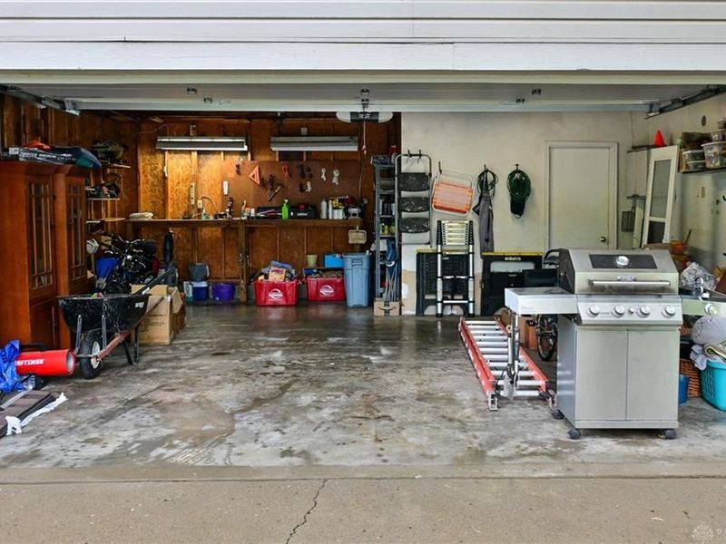 2424 Rockingham Drive, Troy, OH 45373 Photo 30