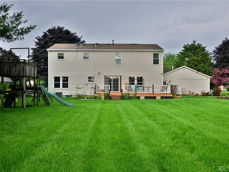 2424 Rockingham Drive, Troy, OH 45373 Photo 33