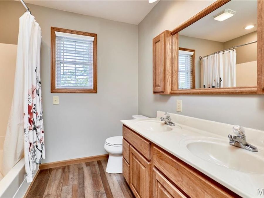 Property Image 64