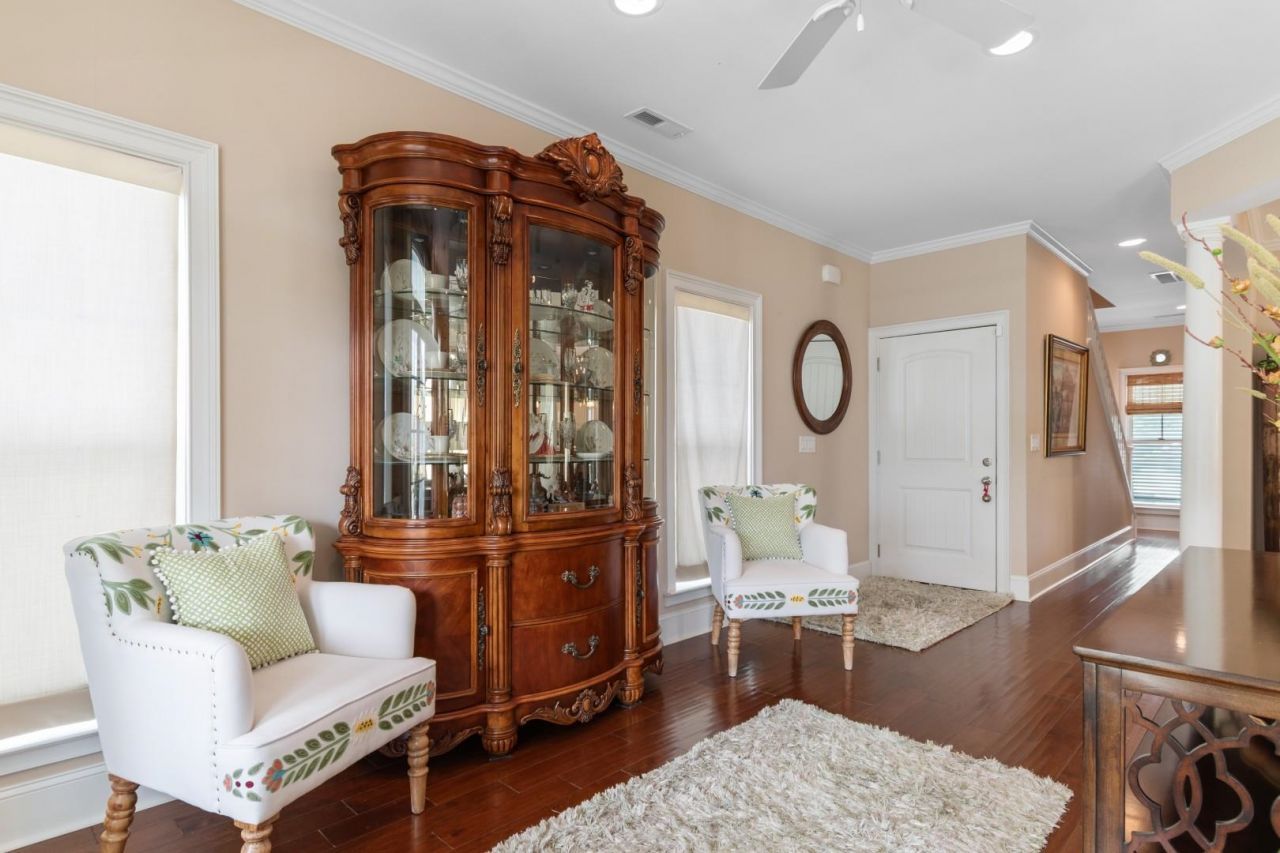 1605 N Dogwood Dr.  Photo 15