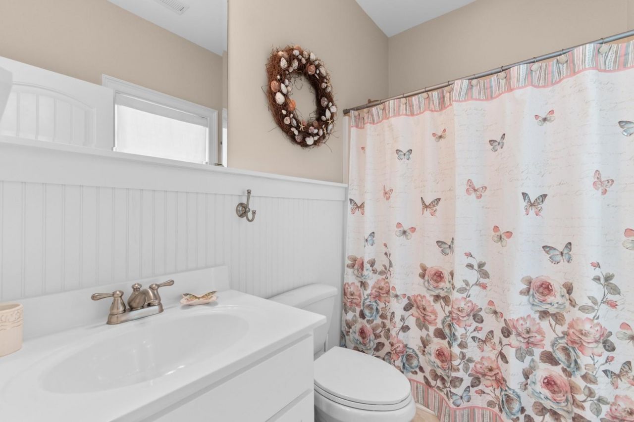 1605 N Dogwood Dr.  Photo 24
