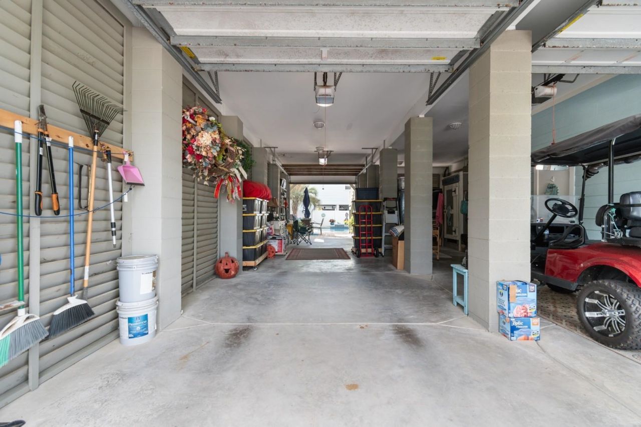 1605 N Dogwood Dr.  Photo 33