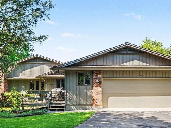 3598 Charlevoix Drive SE, Unit 116, Grand Rapids, MI 49546