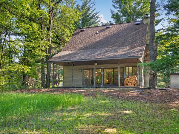 11547 E 1 Mile Road, Leroy, MI 49655