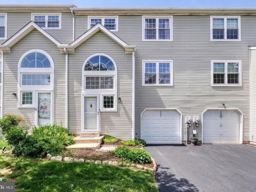6239 Spring Knoll Drive , Harrisburg, PA 17111 Main Photo