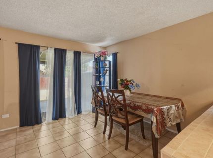 5509 Eagle View Way, Sacramento, CA 95842 Photo
