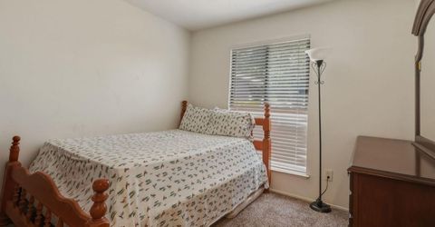 5509 Eagle View Way, Sacramento, CA 95842 Photo