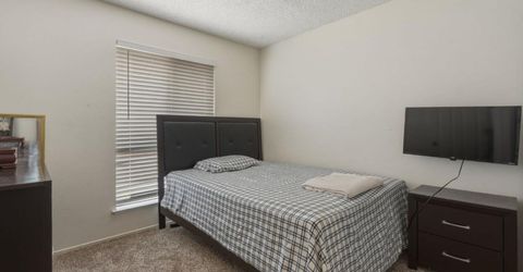 5509 Eagle View Way, Sacramento, CA 95842 Photo