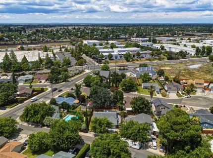 5509 Eagle View Way, Sacramento, CA 95842 Photo