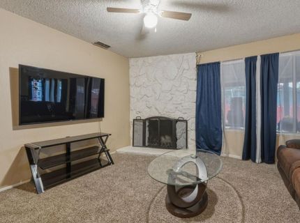 5509 Eagle View Way, Sacramento, CA 95842 Photo