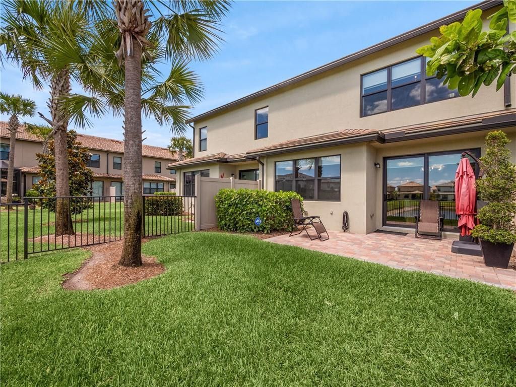 4802 San Fratello Circle, Lake Worth, FL 33467 Photo