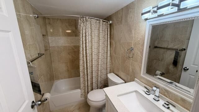 24 Abbey Lane, Unit 107, Delray Beach, FL 33446 Photo