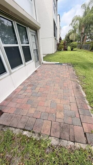 24 Abbey Lane, Unit 107, Delray Beach, FL 33446 Photo