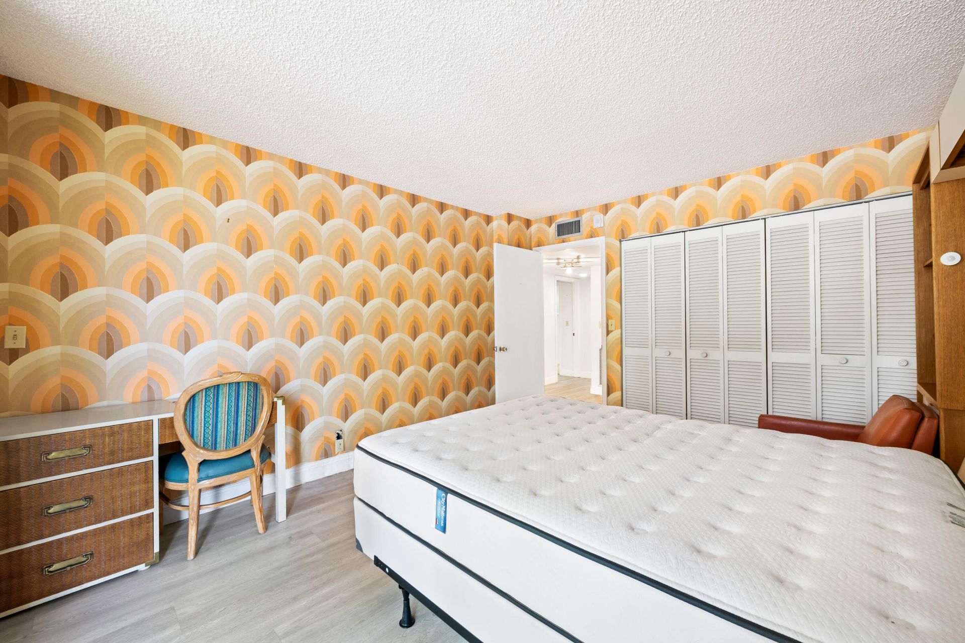 799 Jeffery Street, Unit 201, Boca Raton, FL 33487 Photo