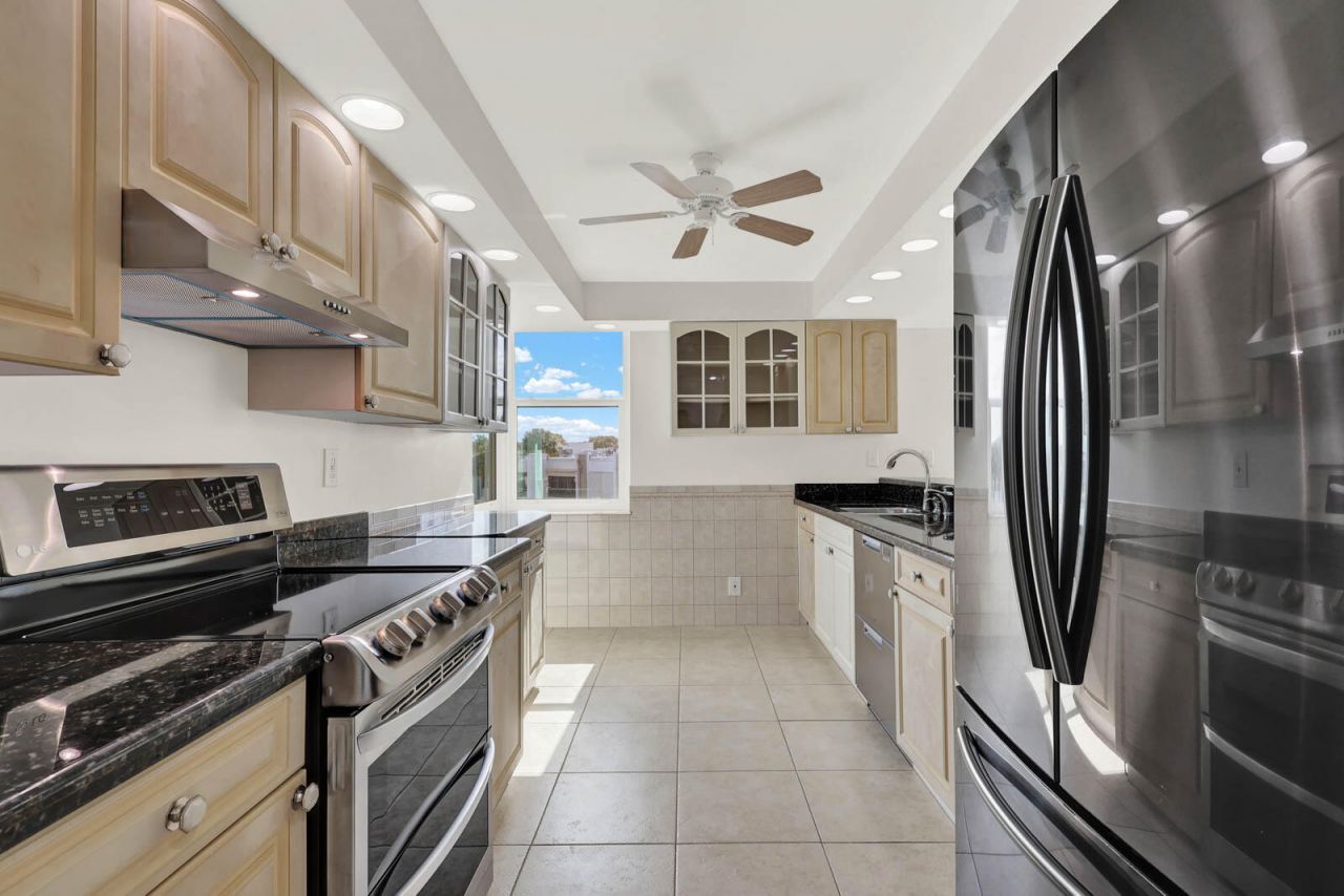 1950 SW Palm City Road, Unit 13-301, Stuart, FL 34994 Photo