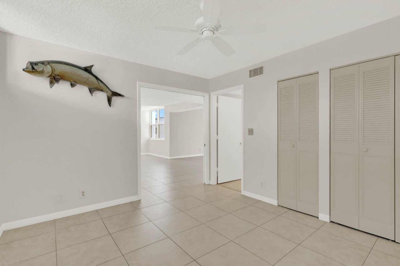 1950 SW Palm City Road, Unit 13-301, Stuart, FL 34994 Photo