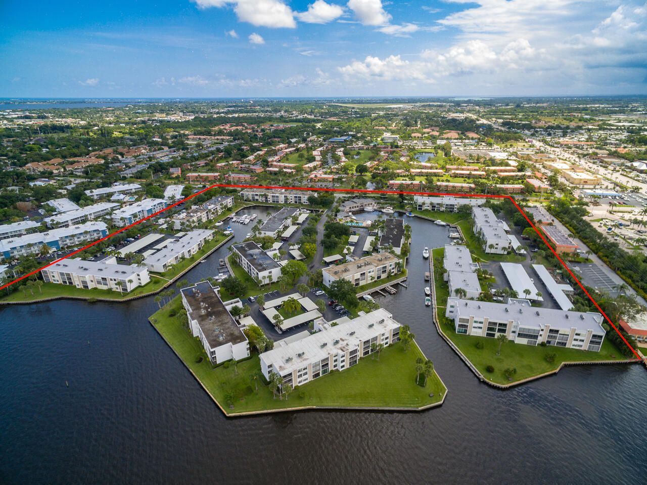 1950 SW Palm City Road, Unit 13-301, Stuart, FL 34994 Photo