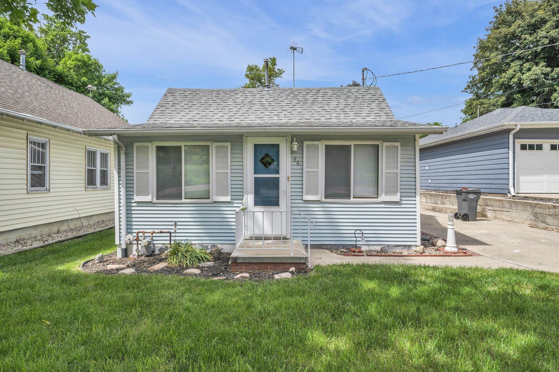 66 Gingles Drive, Arnolds Park, IA 51331 Main Photo