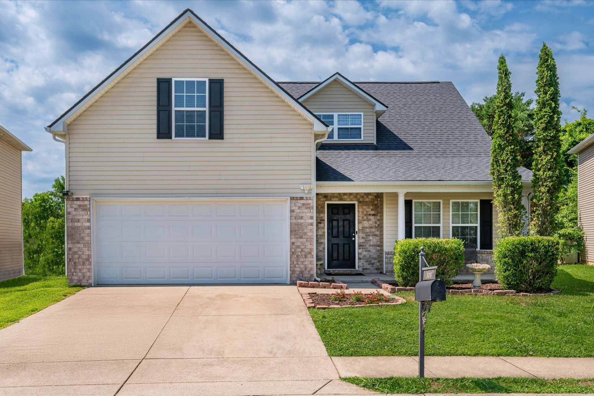 515 Creek Oak Dr, Murfreesboro, TN 37128 Main Photo