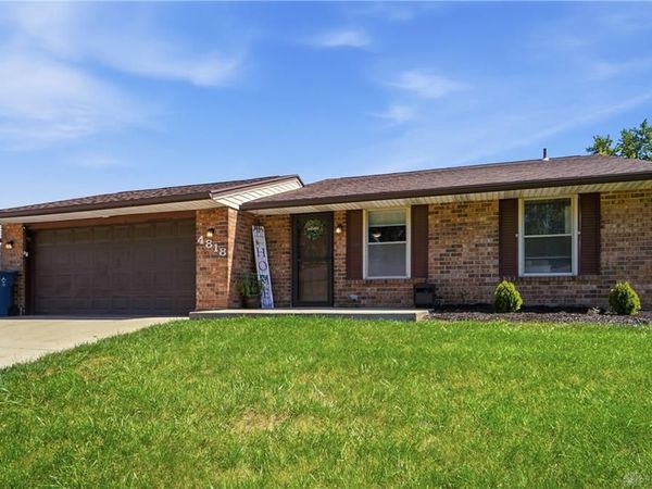 4818 Creeknoll Court, Huber Heights, OH 45424