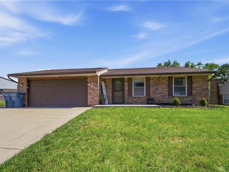 4818 Creeknoll Court, Huber Heights, OH 45424 Photo 2