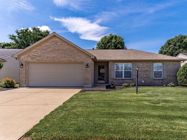 6027 Stardance Point, Evansville, IN 47715