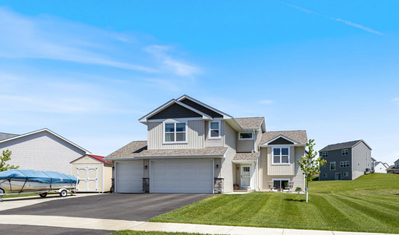 314 Aspen Drive , Somerset, WI 54025