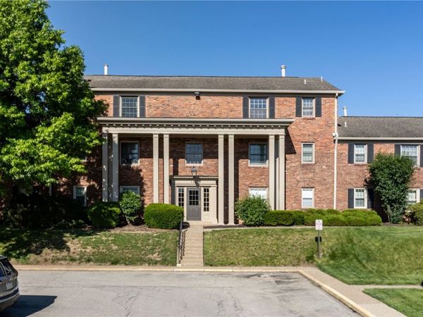 126 Jamestown Ct, Unit C, Pittsburgh, PA 15216