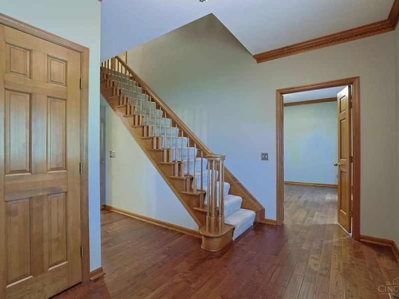 7939 Woodglen Drive, West Chester, OH 45069 Photo 3