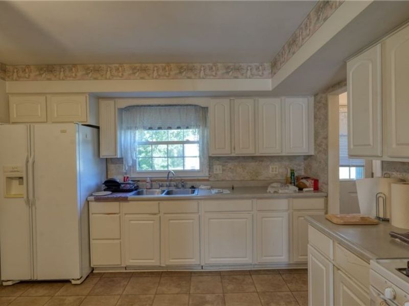 63075 Ridgewood Drive , Cambridge, OH 43725 Photo 10