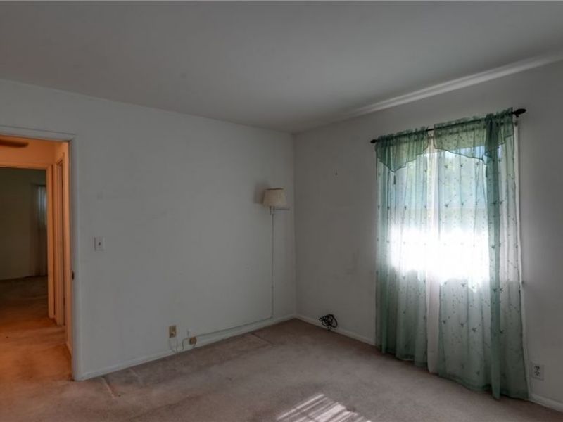 63075 Ridgewood Drive , Cambridge, OH 43725 Photo 19