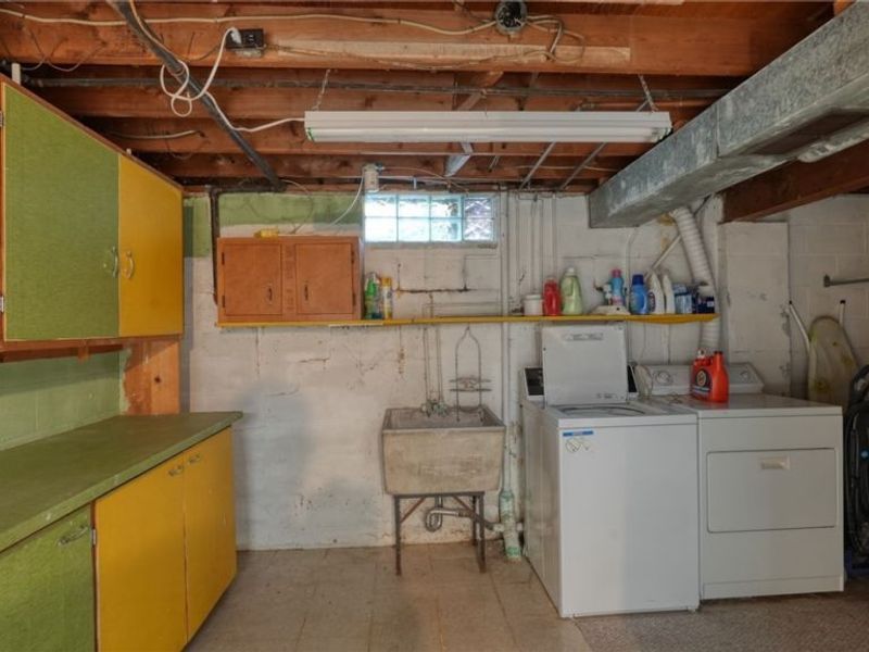 63075 Ridgewood Drive , Cambridge, OH 43725 Photo 32