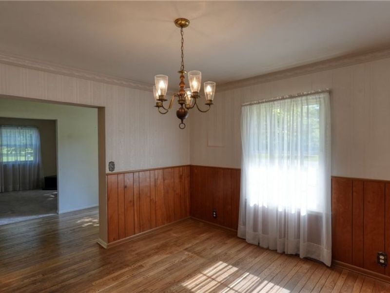 63075 Ridgewood Drive , Cambridge, OH 43725 Photo 8