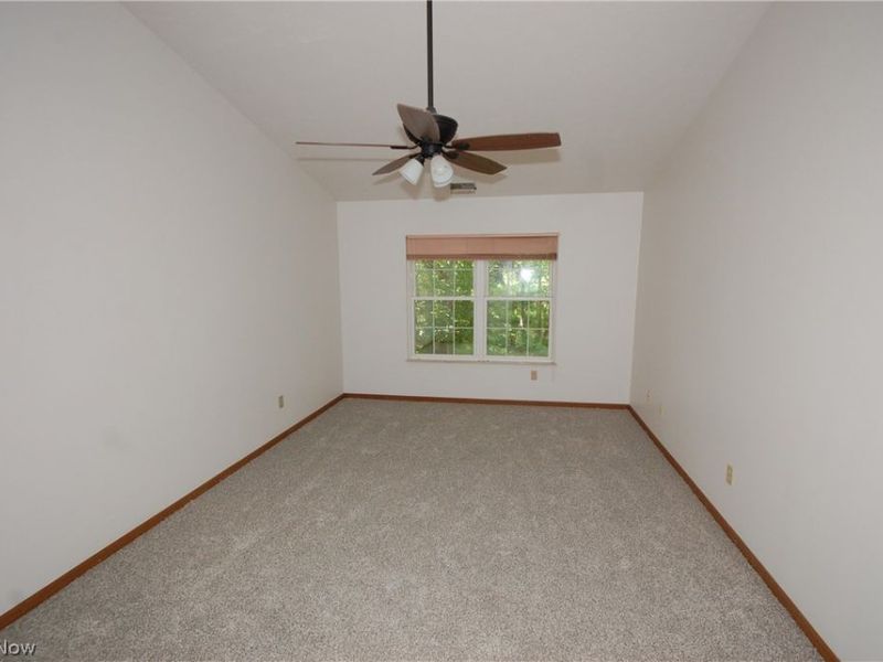 1327 Fox Run Drive , Boardman, OH 44512 Photo 13