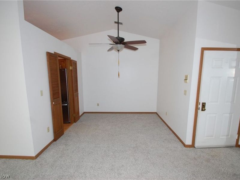1327 Fox Run Drive , Boardman, OH 44512 Photo 8