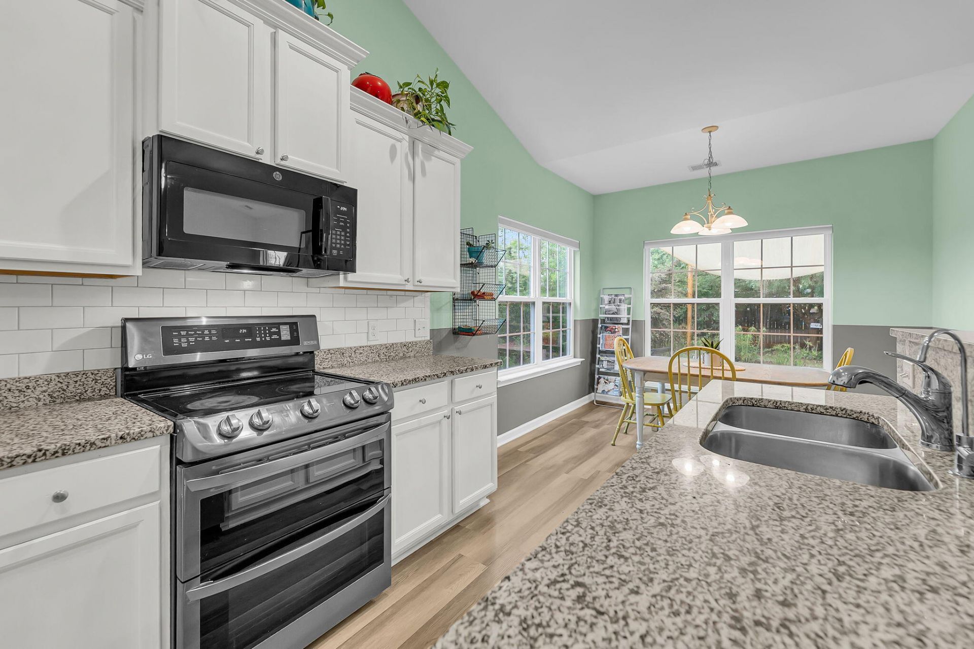 3253 Dunwick Drive Photo 7
