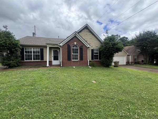 1356 LAGRANGE DWNS, Cordova, TN 38018
