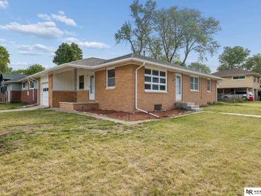 6000 Lexington Avenue , Lincoln, NE 68505