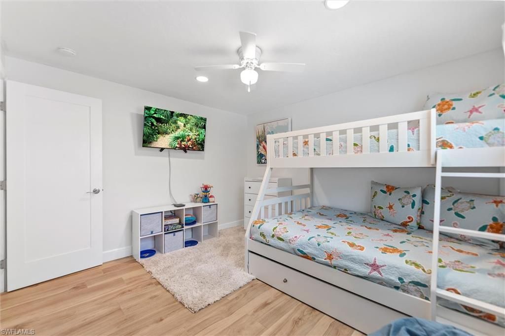 9428 Moonlight Dr, Sanibel, FL 33957 Photo