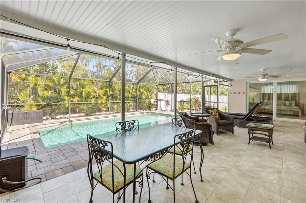 9428 Moonlight Dr, Sanibel, FL 33957 Photo