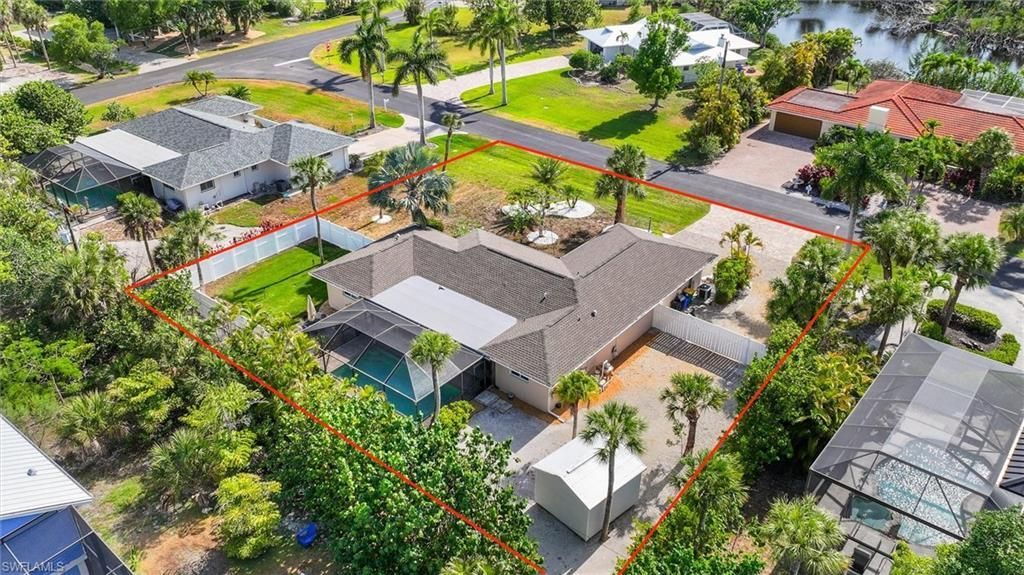 9428 Moonlight Dr, Sanibel, FL 33957 Photo