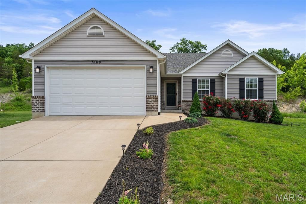 1508 St Charles, Hillsboro, MO 63050 Main Photo
