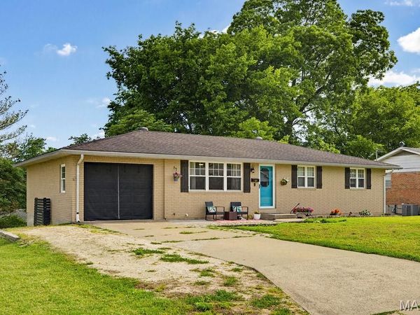 629 Sue Drive , Jackson, MO 63755