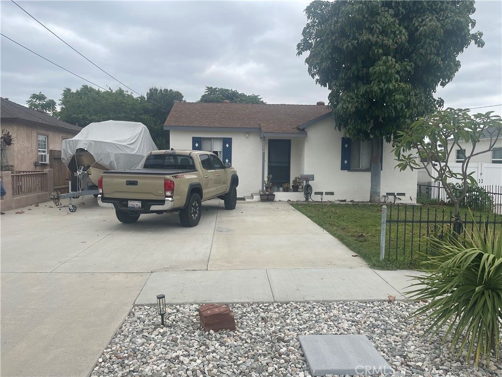 5542 Bishop, Cypress, CA 90630 Main Photo