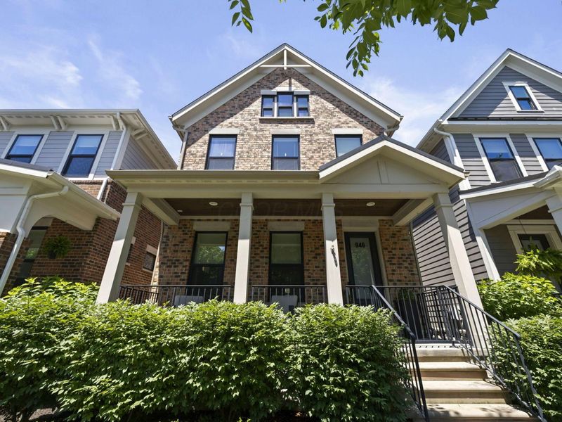 946 Hudson Crossing, Columbus, OH 43212 Photo 2