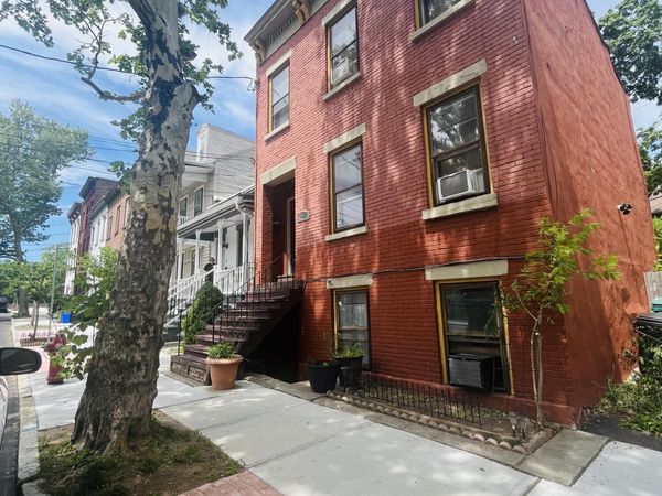 43 Myrtle Avenue, Albany, NY 12202