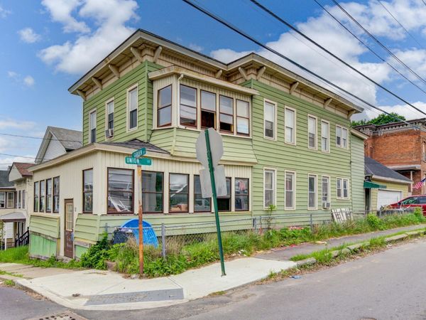 20 Garden Street, Amsterdam, NY 12010